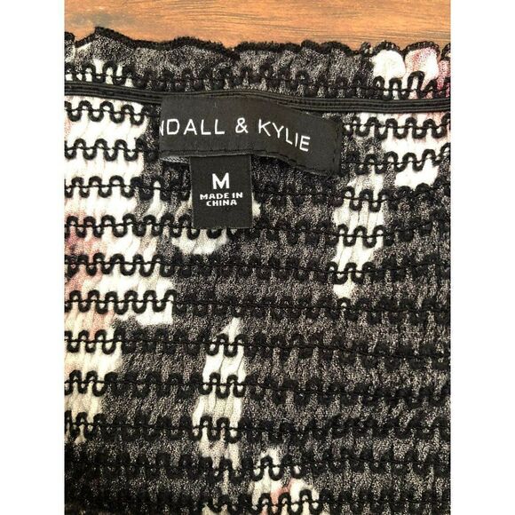 Kendall & Kylie Smocked Black Floral Top Off The Shoulder Crop Size M - Picture 6 of 6